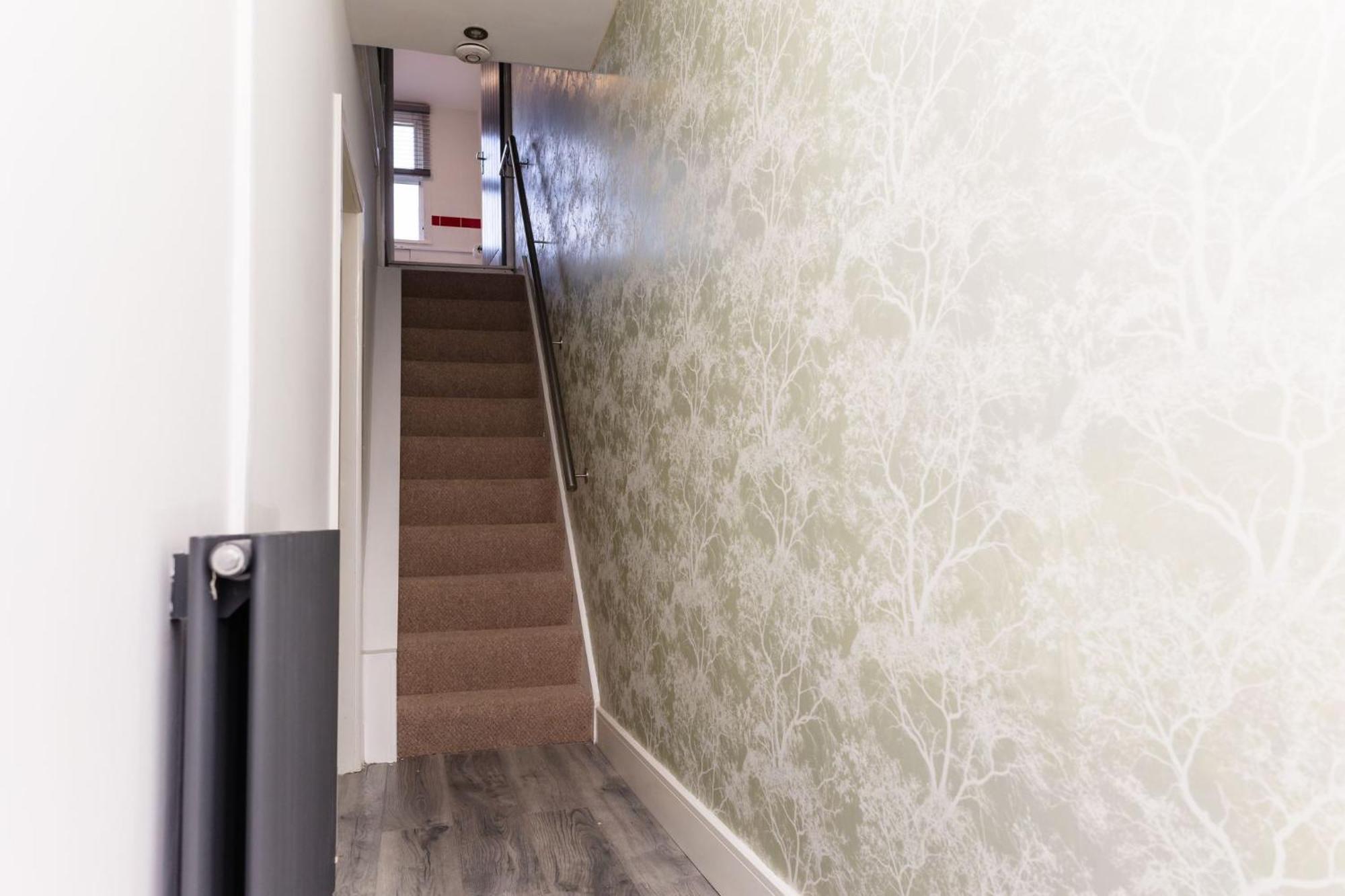 Muriel Retreat - Central Location - Free Parking, Fast Wifi, Smarttv With Netflix By Yoko Property Villa Redcar Esterno foto